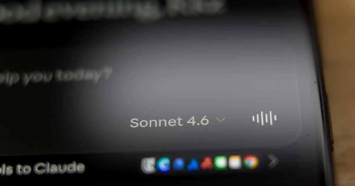 Mobile interface showing Claude Sonnet 4.6 selected in a chat application.